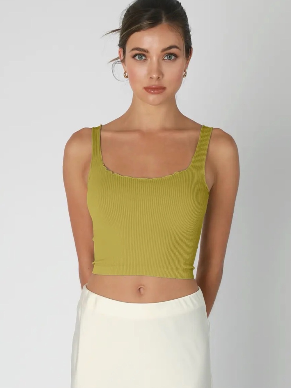 Olive Oil Lettuce Trim Tank
